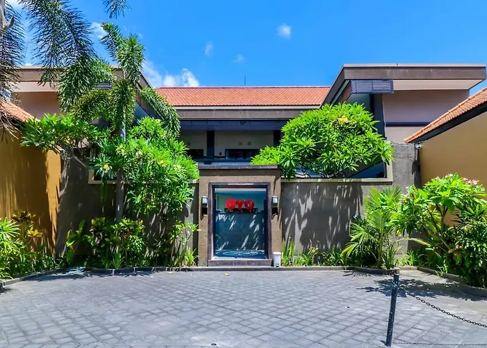 Leluhur Villa